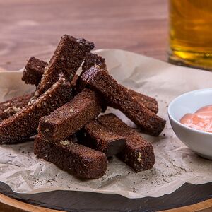 Бородинские гренки с чесноком