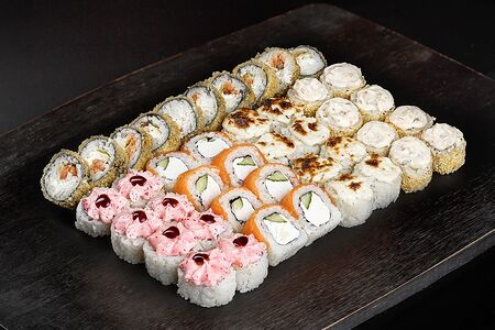 Сет Сидим дома