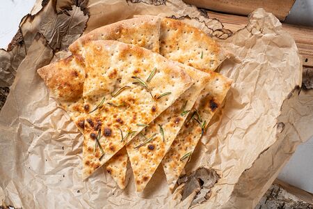 Фокачча с розмарином