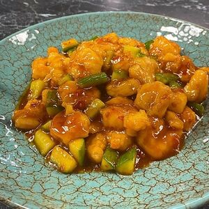 Креветки со сладким соусом