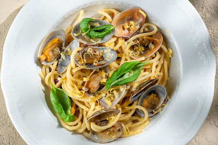 Спагетти вонголе