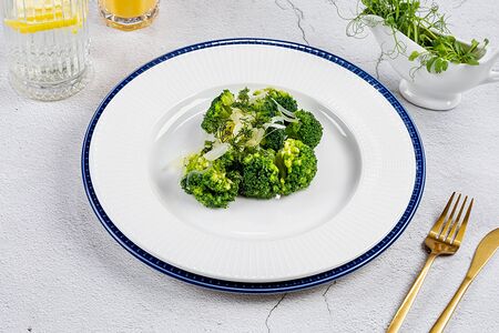 Брокколи отварная