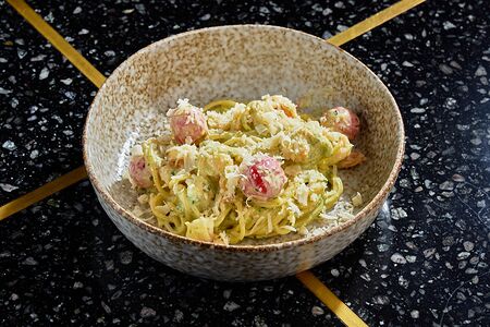 Спагетти с креветками