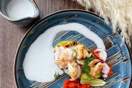 Авокадо на гриле