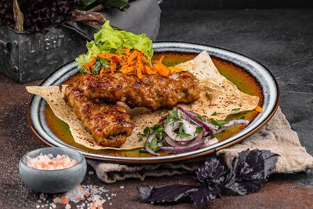 Люля-кебаб из свинины и телятины