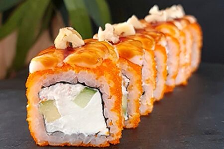 Ролл Kariforunia hitto снежный краб, креветки