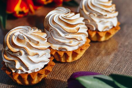 Корзиночка с безе