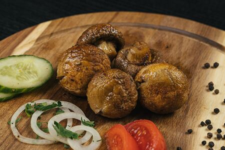 Шампиньоны на углях