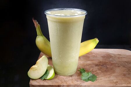 Смузи из сельдерея с бананом
