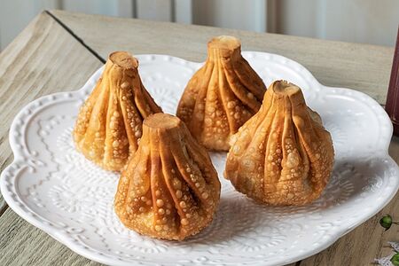 Жареные хинкали городские со свининой и говядиной