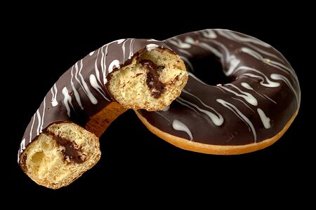 Донат с шоколадом