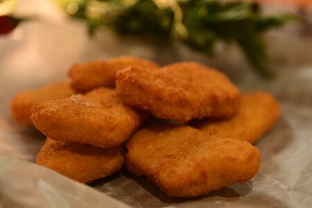 Хрустящие куриные нагетсы