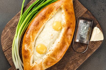 Хачапури по-аджарски
