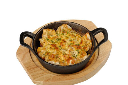 Пельмени, запечённые с сыром