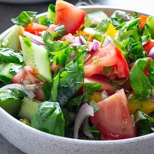 Ամառային աղցան արևածաղիկով