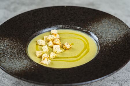 Крем-суп из брокколи