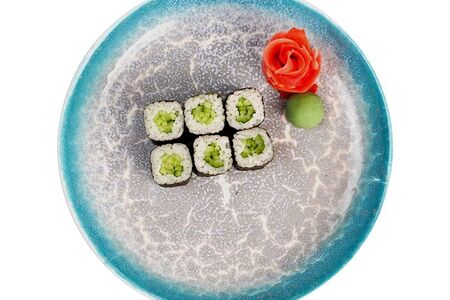 Маки с огурцом