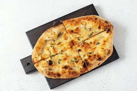 Фокачча с чесноком