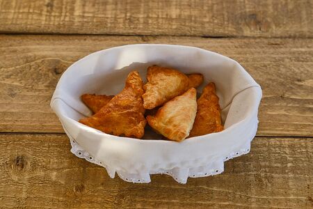 Пирожки слоёные с капустой и грибами