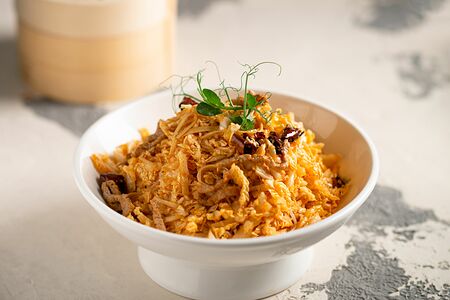 Салат с пекинской капустой