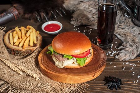 Комбо с Охотничьим бургером