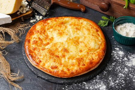 Хачапури по-мегрельски