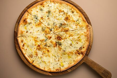 Пицца Четыре сыра