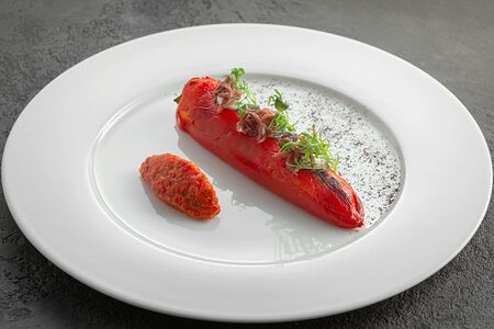 Перец Рамиро с анчоусами и домашней аджикой