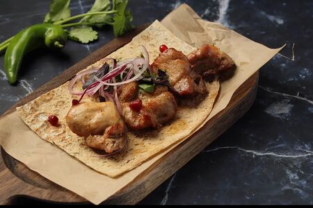 Шашлык из куриного бедра