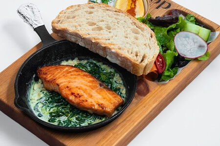 Стейк из лосося