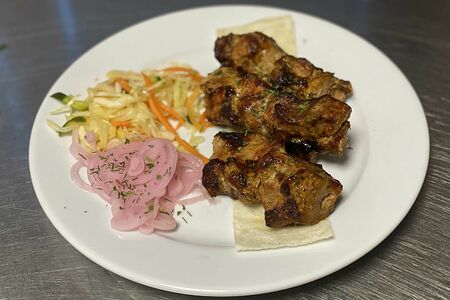 Шашлык из cвинoй шеи