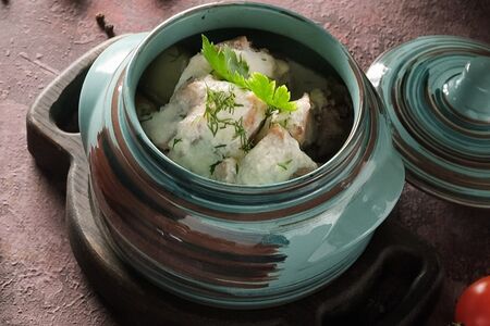 Мясо запеченное в сметане