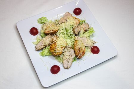 Цезарь с курицей