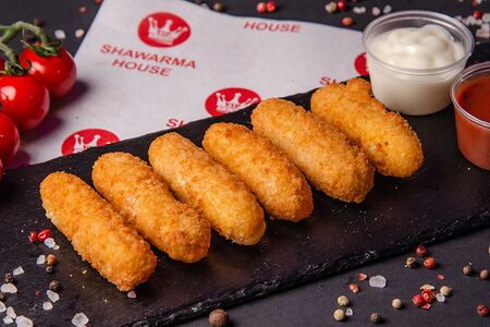 Сырные палочки