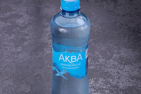 Вода Aqua Minerale негазированная