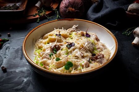 Галушки с белыми грибами