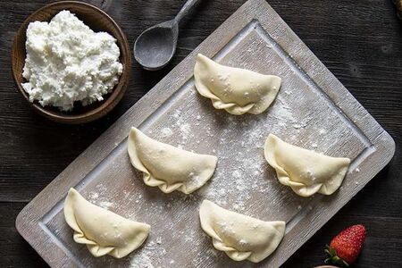 Замороженные вареники с творогом