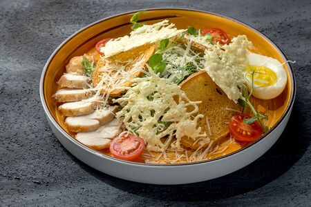 Цезарь с курицей