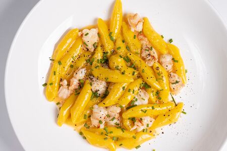 Ньокки с креветками