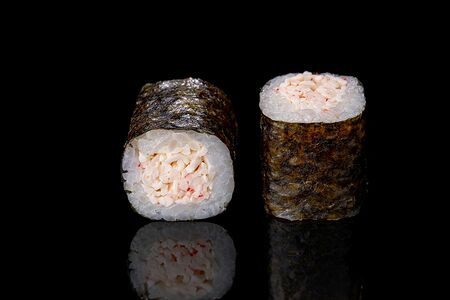 Маки с крабом