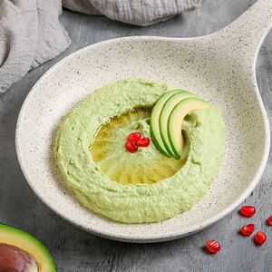 Ավոկադոյով հումուս