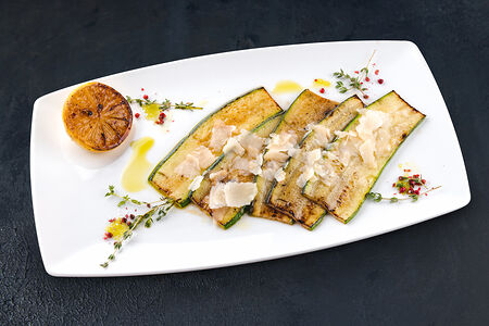 Цукини на гриле