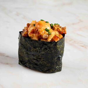 Острые суши с угрём