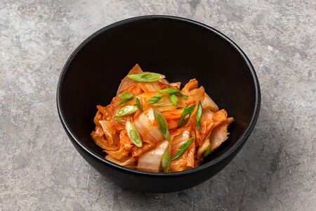 Острая маринованная китайская капуста