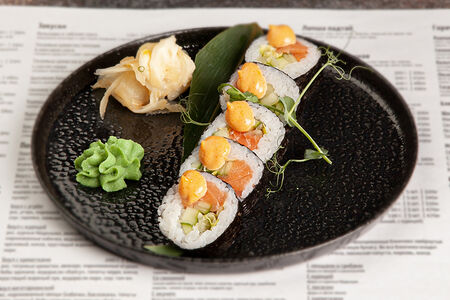 Саке футо маки спайси