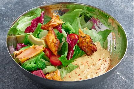 Salmon curry salad