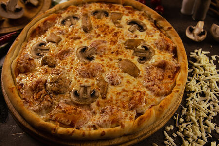 Пицца Курица с грибами