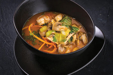 Том ям с кокосовым молоком