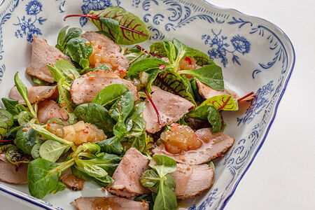 Салат с утиной грудкой