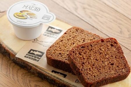 Бородинский хлеб с маслом